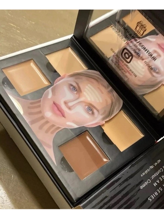 Aesthetica Contour Cream Series – A Little Bird Boutique Aesthetica Contour Series Cream Kit for all skinones 18g / 0.63 oz NIB.